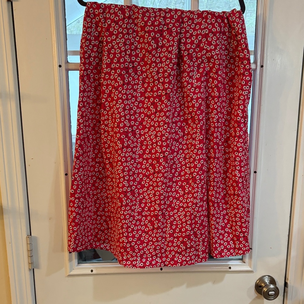 Elegant Red Floral A-Line Skirt